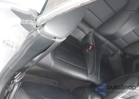 2015 Ford Mustang Ecoboost Premium из США, поврежденный, VIN 1FATP8UH8F5415415